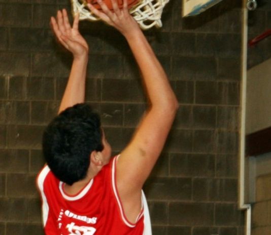 C.B.I. Neoflex cobra una ventaja prácticamente definitiva (88-15)