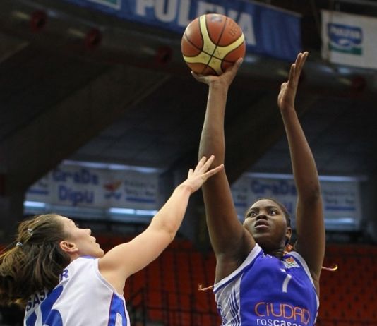 Ciudad Ros Casares finaliza la liga regular como líder invicto