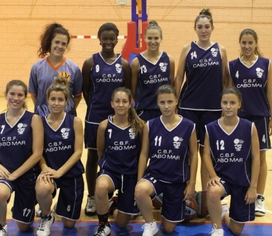 Las chicas van tomando posiciones