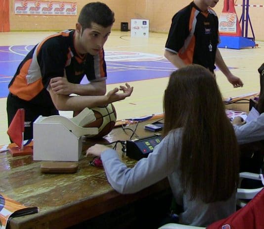 Cuatro árbitros más de la FBCV dirigirán encuentros de EBA