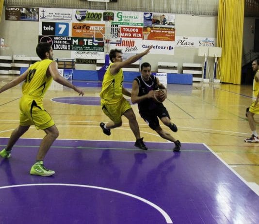 U.P. Bàsquet Gandia y Servigroup Benidorm comparten liderato Foto: Juanje Gregori