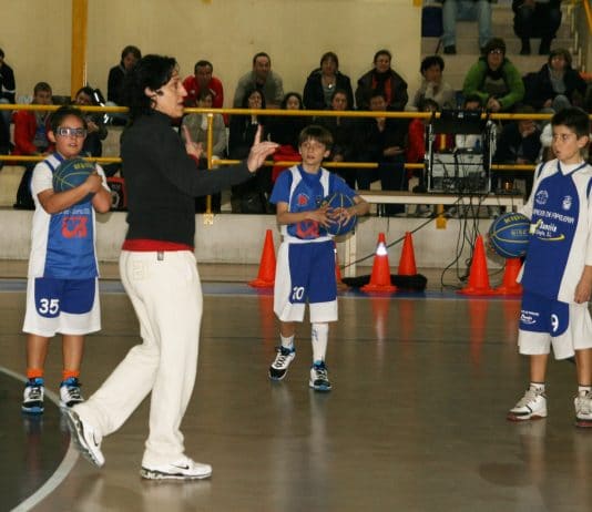 “En minibasket debemos sentar las bases del control del juego”