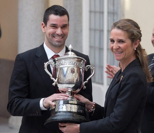 Valencia Basket recoge el Premio Infanta Elena Miguel Ángel Polo