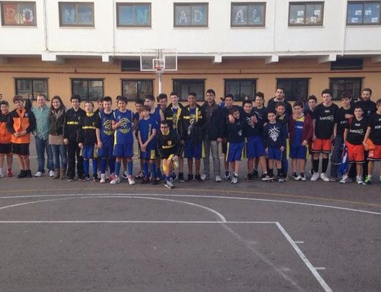C.D. Monte-Sión recauda alimentos en un Torneo solidario