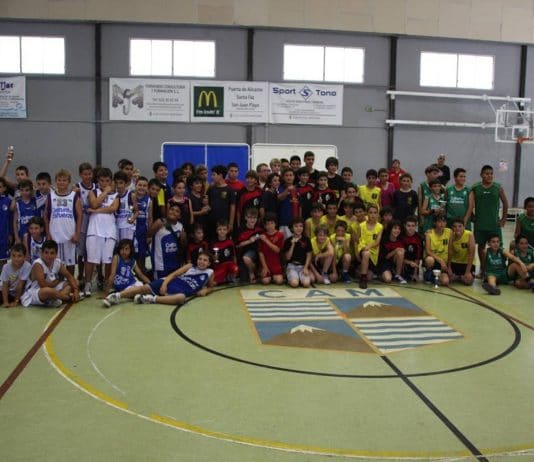 C.B. Jorge Juan se llevó el V Torneo Hogueras