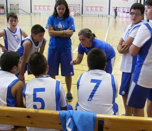 Enséñales a jugar