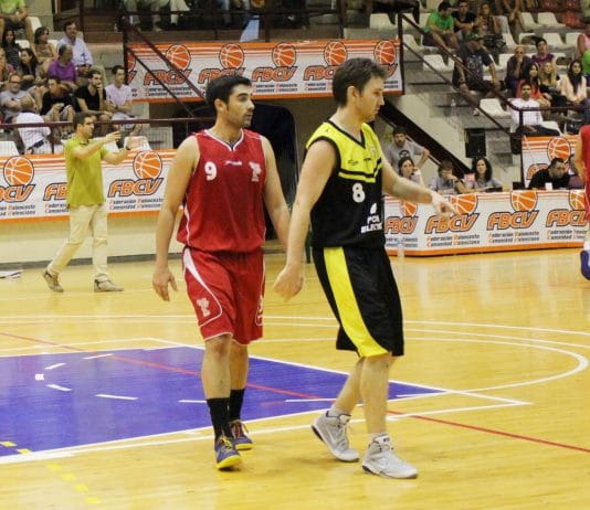 Víctor Arnau repite entre los mejores de Liga EBA