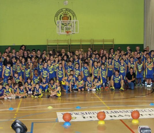 Presentación y homenaje en el C.B. Xirivella