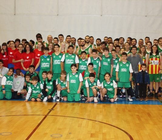 El C.E. Grau presentó a sus equipos