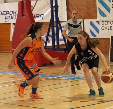 Debut con victoria en masculino y derrota en femenino