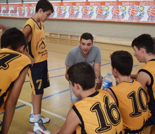 Completo uno de los Cursos de Entrenador Nivel 1 Valencia