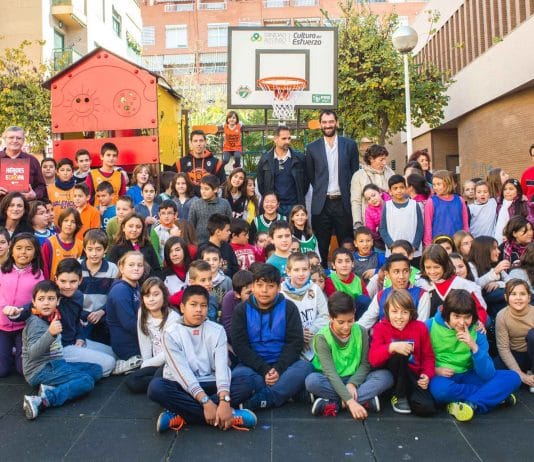 El programa ACTIBASKET entrega sus canastas a los ganadores