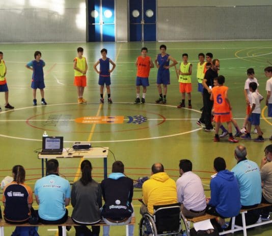 Samuel Valle expuso en Torrent el entrenamiento coordinativo