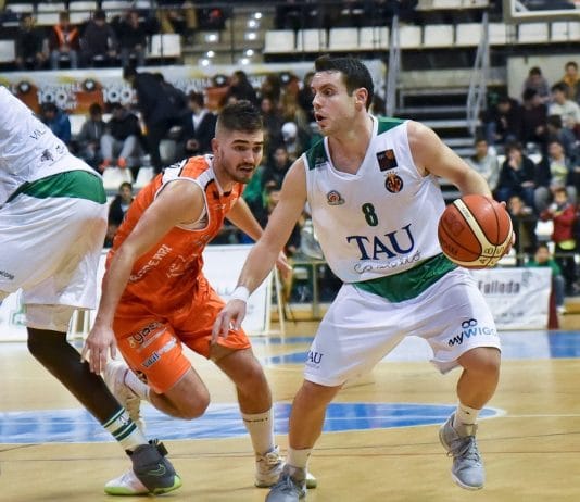 El TAU Castelló suma la novena en Barcelona (68-81)