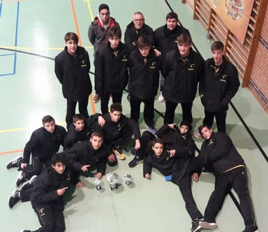 El CD Onil se lleva el V Torneo de Navidad Francisco Fernández