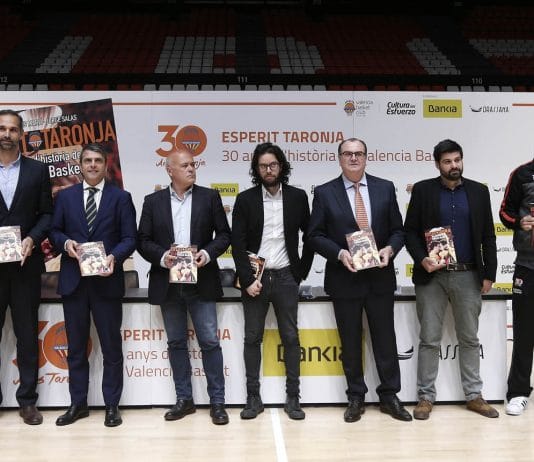 Libro conmemorativo con los 30 años de Valencia Basket