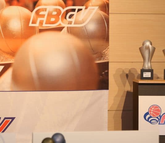 Vota a los mejores jugadores/as de la temporada