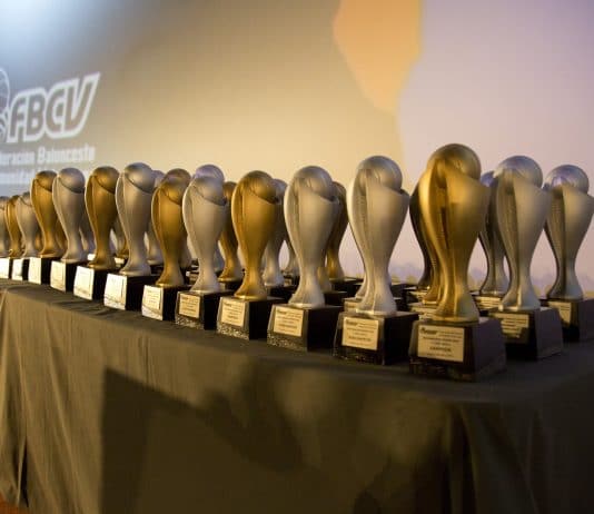 Entrega de Trofeos a los equipos y jugadores/as de Alicante