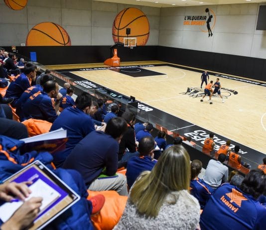 Formación de entrenadores del Valencia Basket