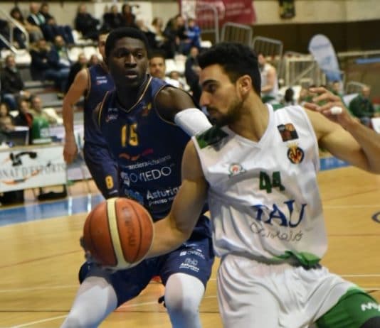 Victoria con gran actuación del TAU Castelló