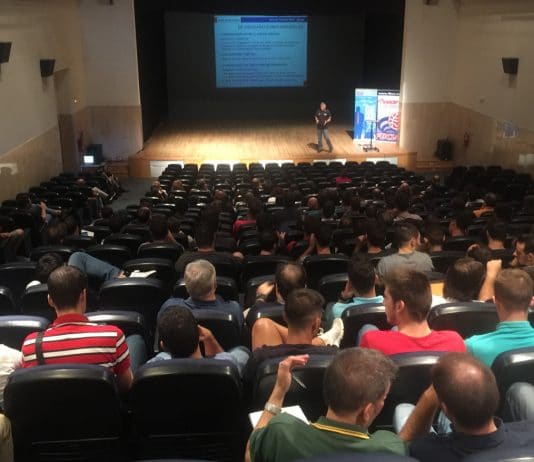 Formación sobre reglas de juego en el inicio de la temporada