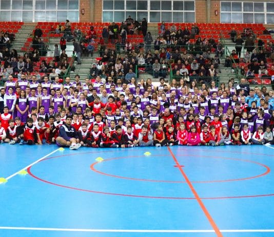 Más de 200 jugadores se presentan con el CB Andros Burjassot