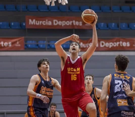 Sergio Mendiola se sitúa entre los mejores de la LEB Plata