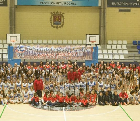 El CB San Blas presenta a sus equipos