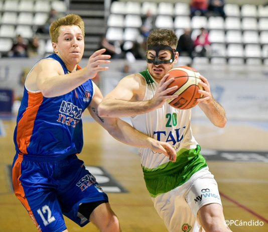 TAU Castelló pisa fuerte con Podoactiva