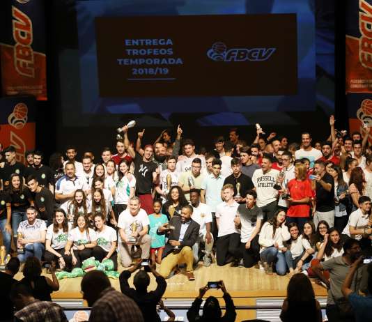 Los triunfadores de la temporada en Senior y Junior