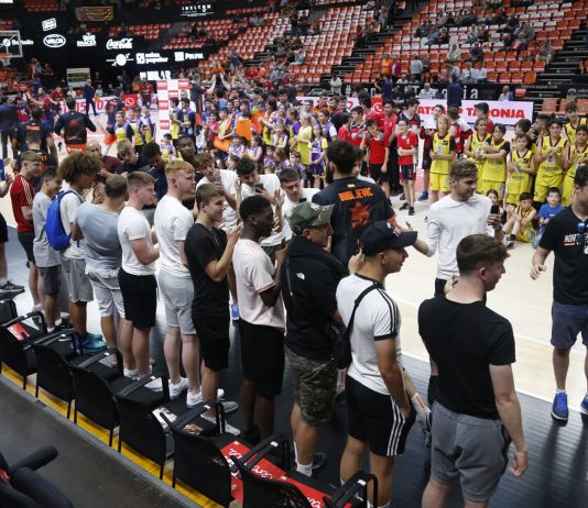 9ª temporada de “Coles y Clubs a la Fonteta”