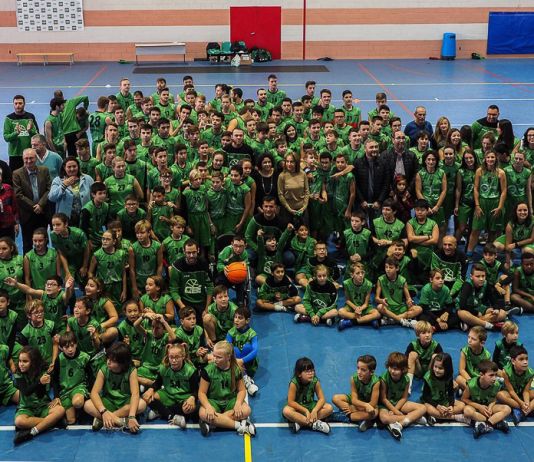 Baloncesto inclusivo en la presentación del CB Sueca