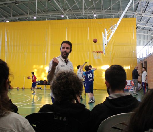 Taller de entrenadores sobre la defensa