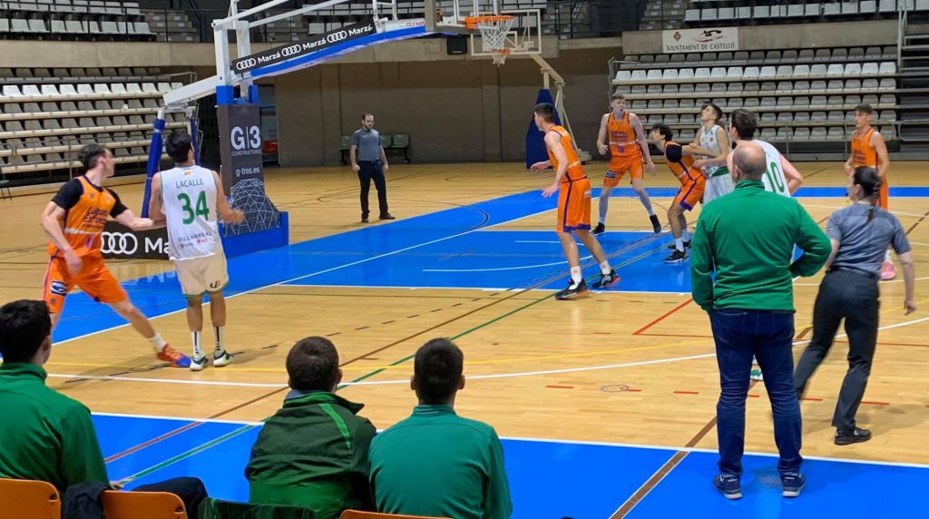 Caen los líderes en Liga EBA FBCV