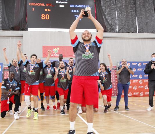 Creacivil Barrio del Cristo triunfa en la Copa Senior