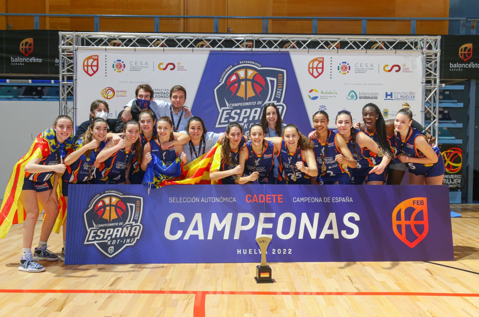 ¡La Cadete Femenina sigue siendo campeona de España! FBCV