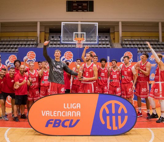 Plata: Maderas Sorlí Benicarló levanta su primera Lliga Valenciana