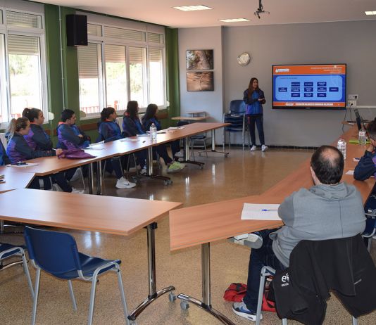 Nou taller formatiu amb els entrenadors de Tecnificació