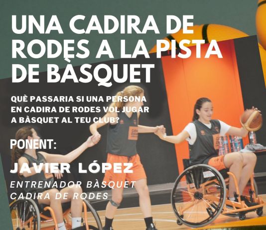 Formació: Una cadira de rodes en la pista de bàsquet