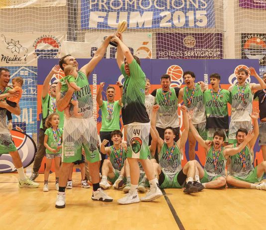 Family Cash Xàtiva se proclama campió de 1ª Divisió Masculina