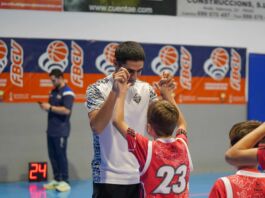 Compartix la teua passió pel bàsquet: fes-te entrenador/a